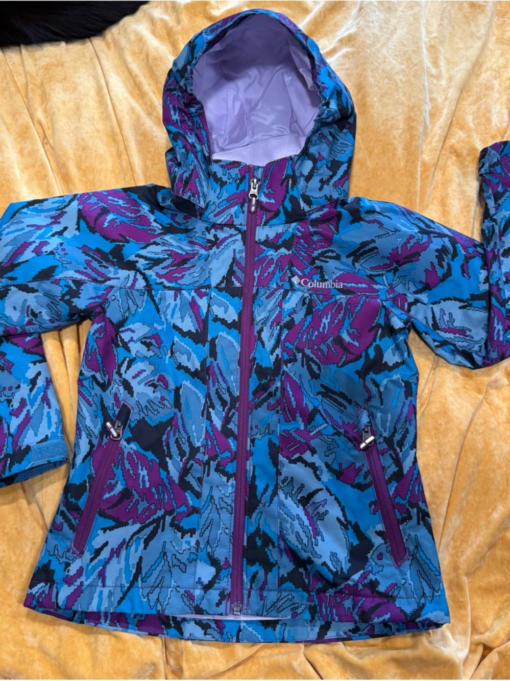 Columbia Girls' Blue & Purple Patterned Hooded Rain Jacket